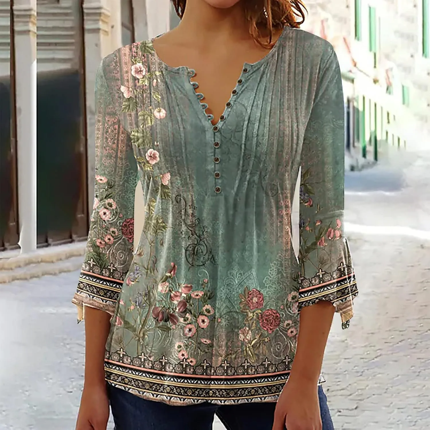 Bohemian Tops for Women Trendy 2023 Sexy Elegant t-Shirt Boho Floral Print 3/4 Bell Sleeve v Neck Shirts Blouse