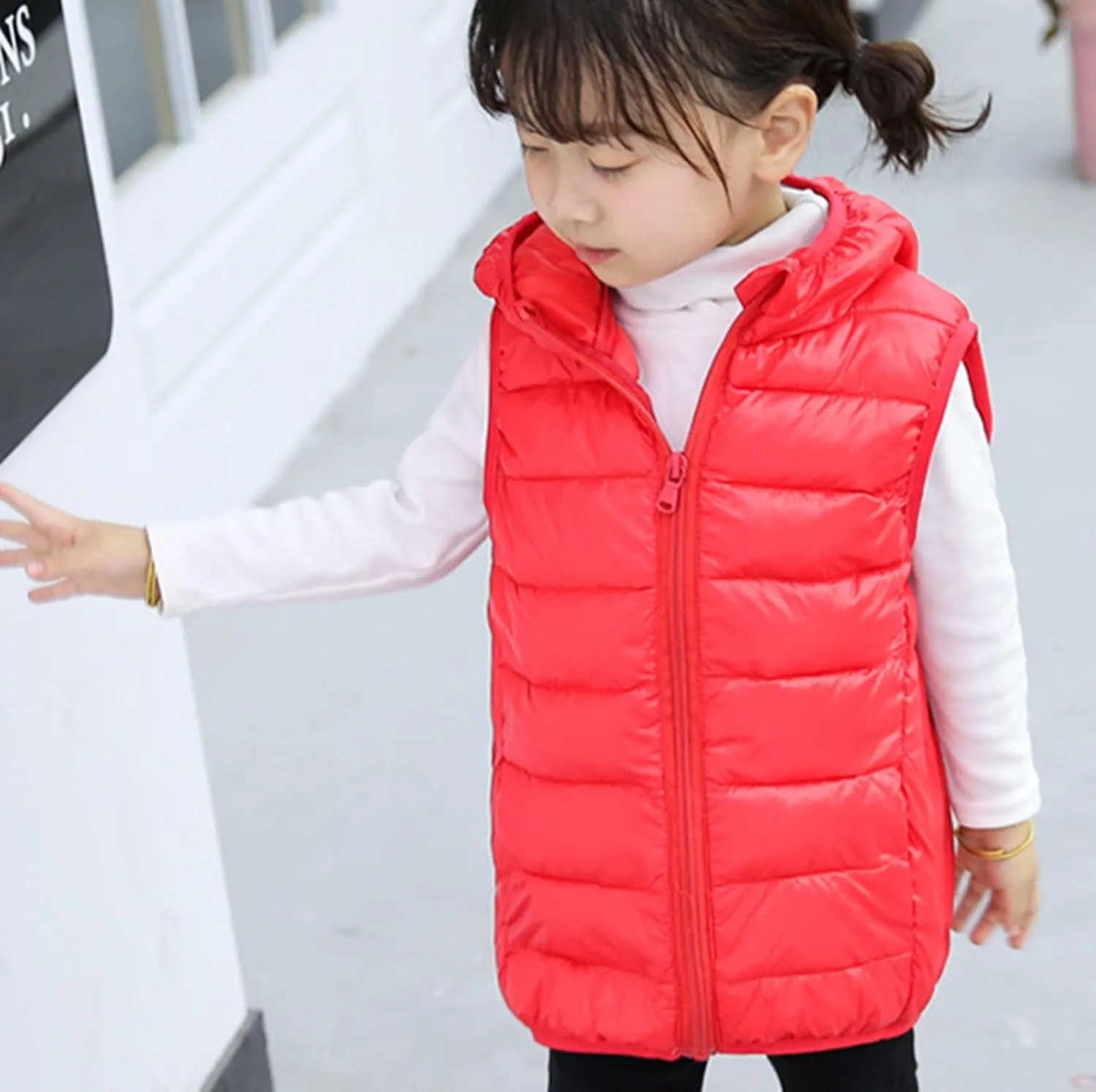 Boys Girls Puffer Vest Sleeveless Quilted Vest Zipper Hooded Down Puffy Jacket Winter Kids Warm Gilet Waistcoat