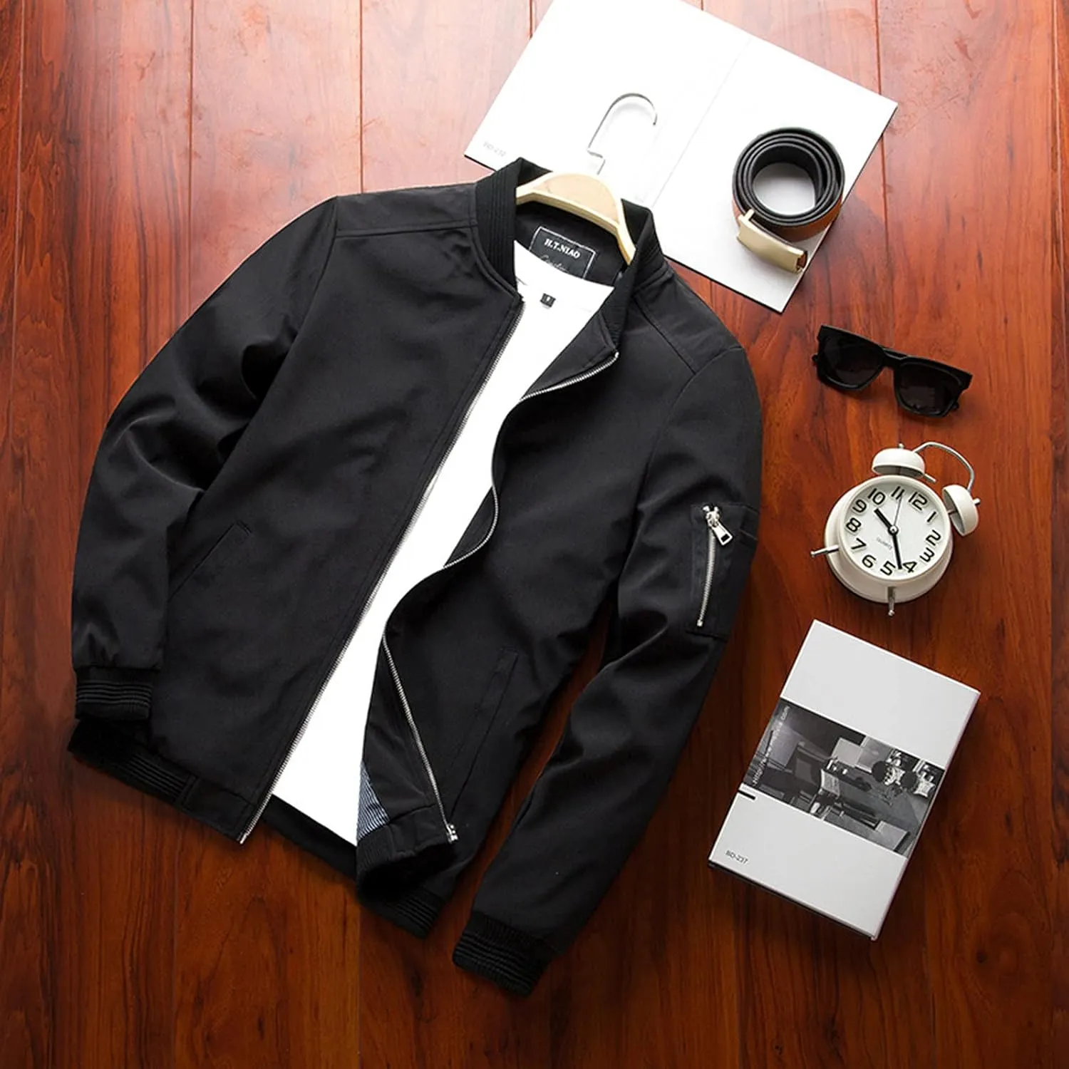 Jackets for Men, Men's Bomber Jacket Lightweight Jacket Full Zip Solid Color Windbreaker Casual Stylish Golf Jacket