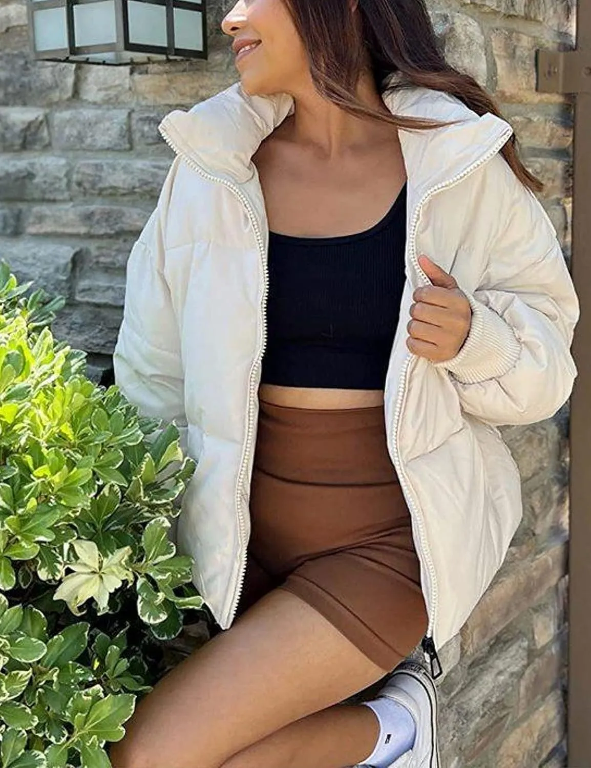 Unilexi Womens Casual Cropped Puffer Jackets Oversized Padded Stand Collar Winter Coats